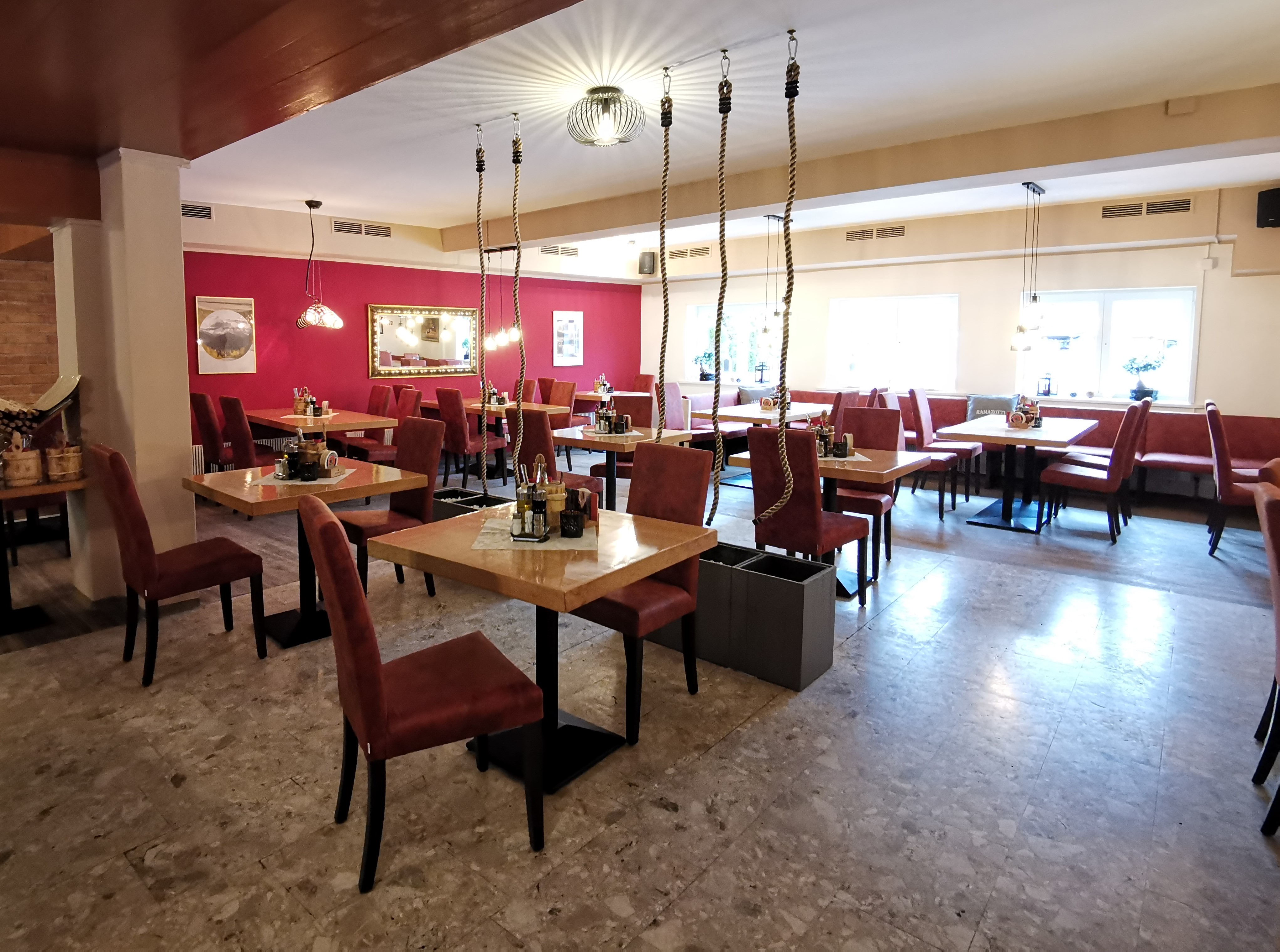 restaurantstuehle-polsterstuehle-rela-vintage-rostfarben-rd04-2